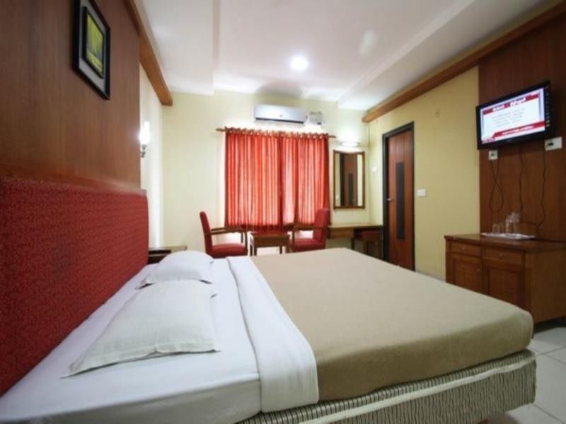 พีแอล เอ เรสซิเดนซี ตรีจี Hotel Tiruchirappalli ภายนอก รูปภาพ